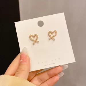 Aretes Corazón Cruzado - Imagen 2