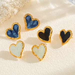 Aretes Corazón Bordeado - Imagen 2